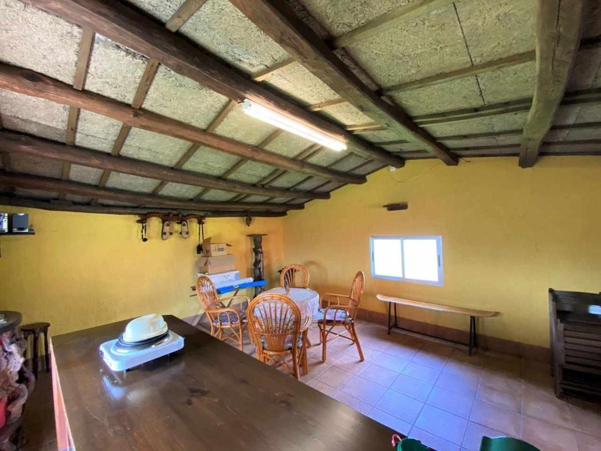 Casa Noval Zona Rural En El Centro De Asturias Lägenhet Bimenes Exteriör bild