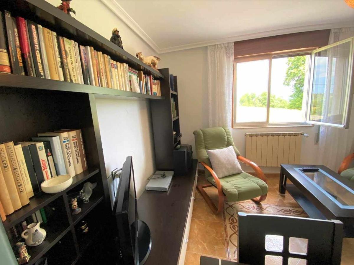 Casa Noval Zona Rural En El Centro De Asturias Lägenhet Bimenes Exteriör bild