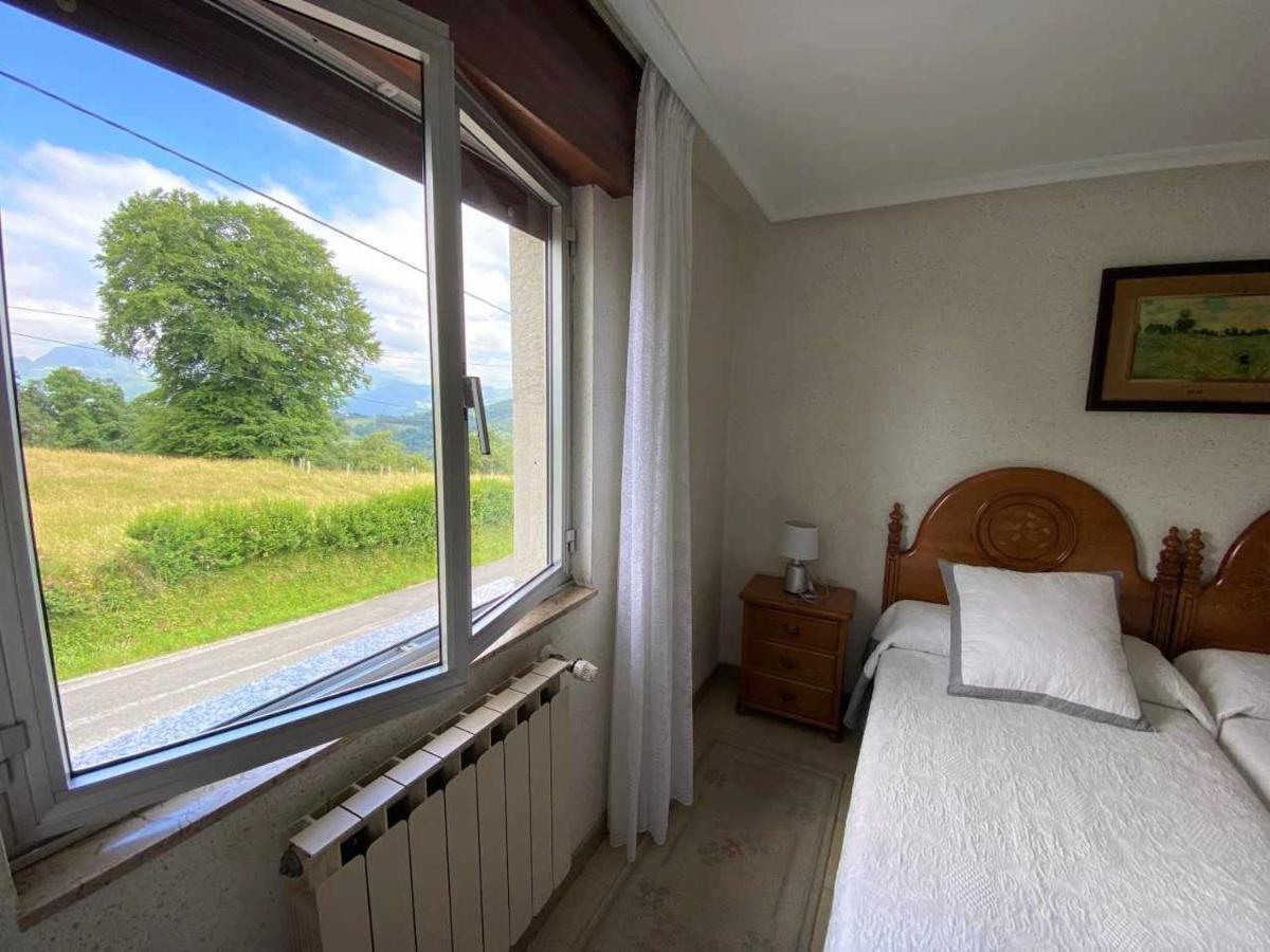 Casa Noval Zona Rural En El Centro De Asturias Lägenhet Bimenes Exteriör bild